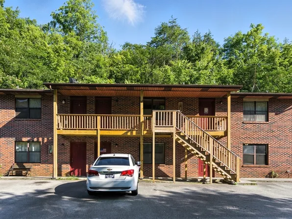 12827 Chapman Hwy APT 4, Seymour, TN 37865