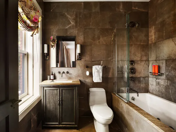 42 Barrow Street image 18 of 24