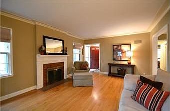 5th image of 748 E Gregory Blvd