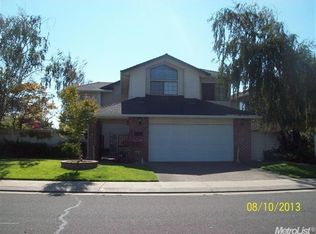 1701 Lakeshore Dr, Lodi, CA 95242