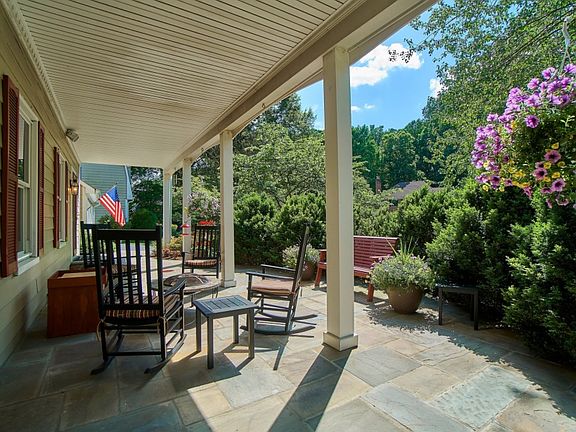 4th image of 1027 Broad Branch Ct
