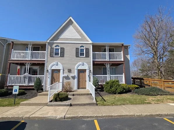 400 West Ave Unit K8, West Seneca, NY 14224