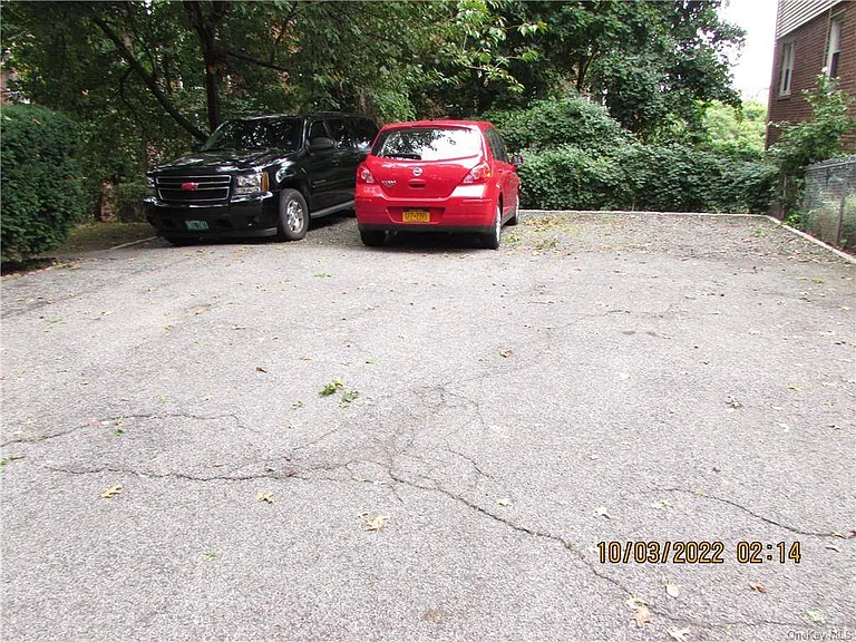 82 Laurel Pl — Photo 10