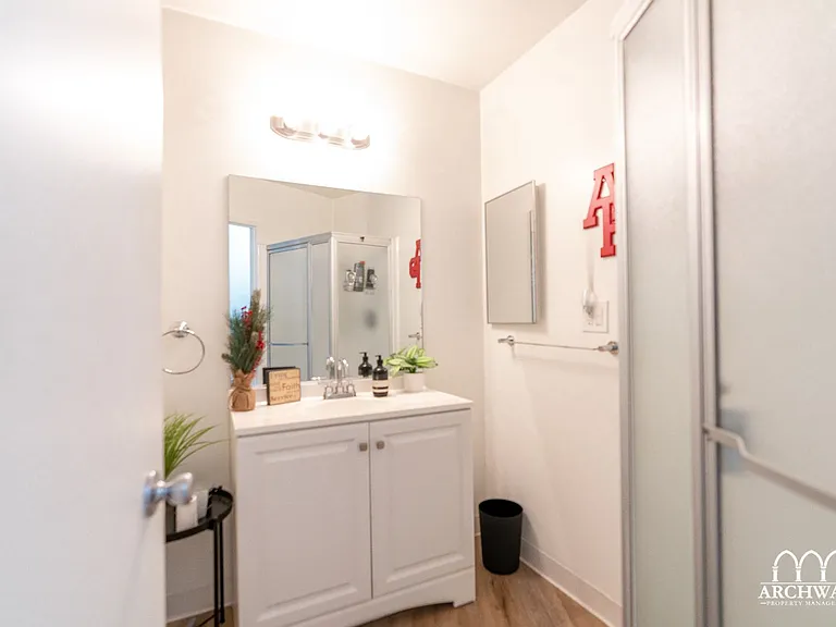 10725 Acama St — Photo 38