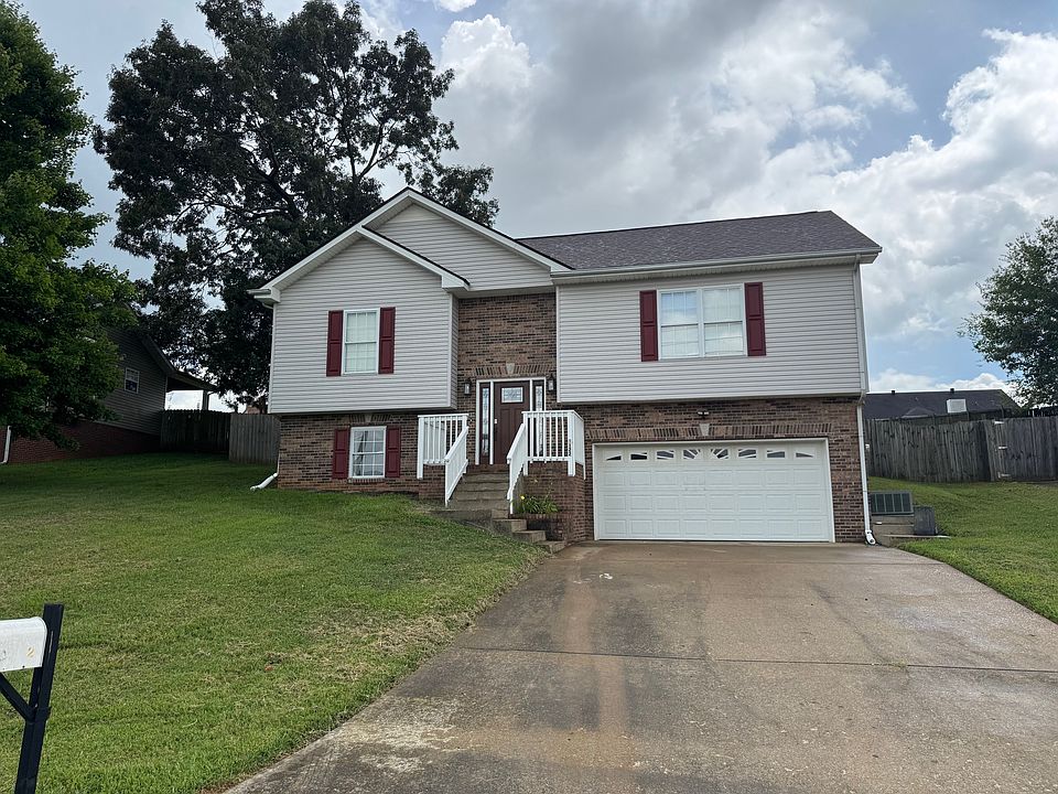 1st image of 3122 Clydesdale Dr