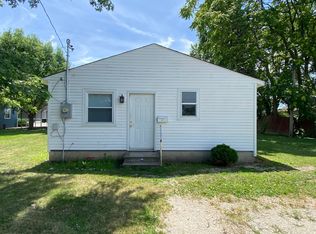 107 E 7th St #1/2, Tilton, IL 61833