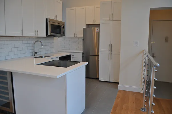 Rented by Sky Management | media 43