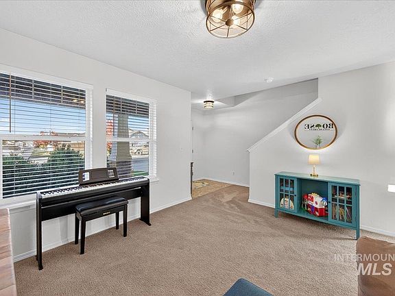 4th image of 9745 W Tanglewood Dr