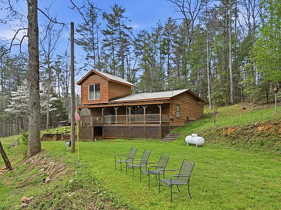 5th image of 3126 Rodgers Creek Rd