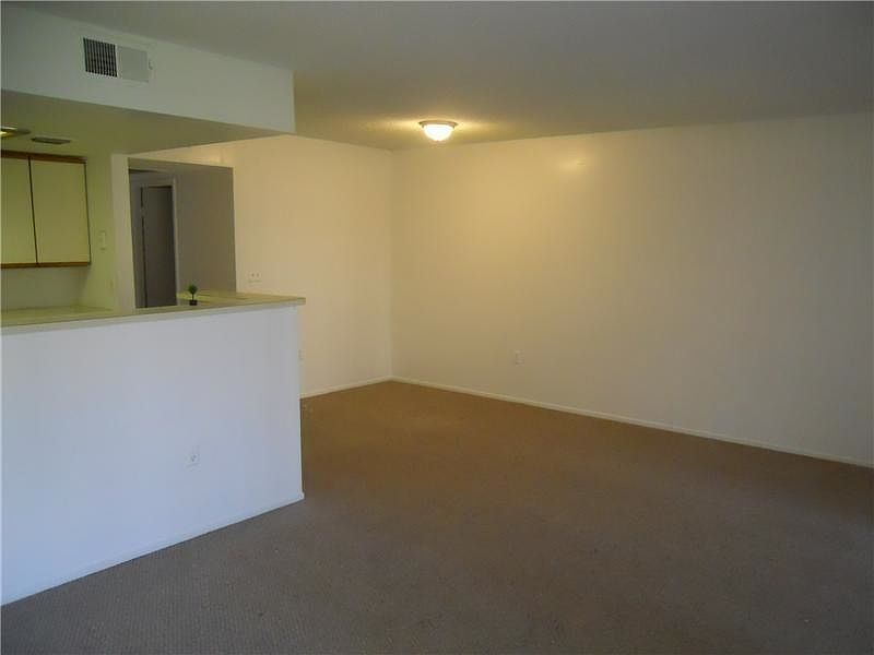 2nd image of 3194 Coral Lake Ln