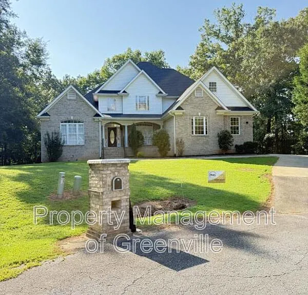 116 Augusta National — Photo 1