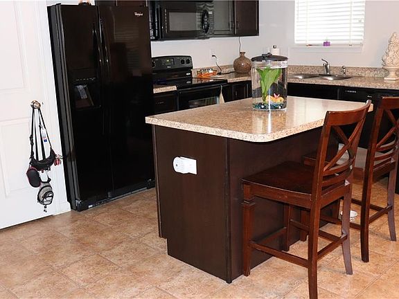 3rd image of 1791 Elderberry Dr