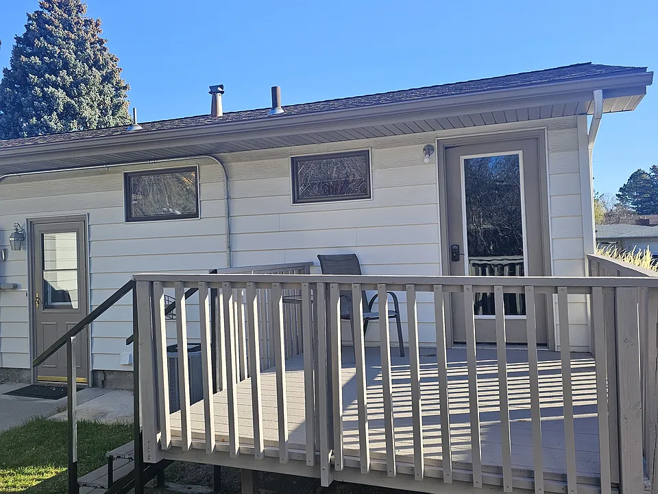 2212 Cherry Dr #2