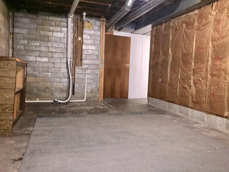 524 E Maple St #1 — Photo 13
