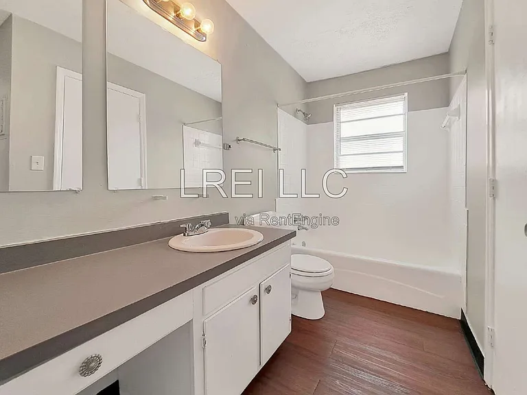 160 W Blue Lick Rd #4 — Photo 5