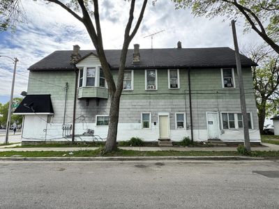 1800 West Greenfield AVENUE, Milwaukee, WI, 53204