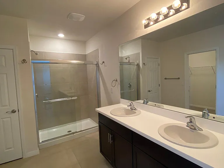 636 SW 19th Ave — Photo 19