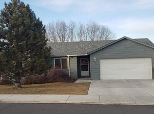 106 Pheasant Ct, Boardman, OR 97818