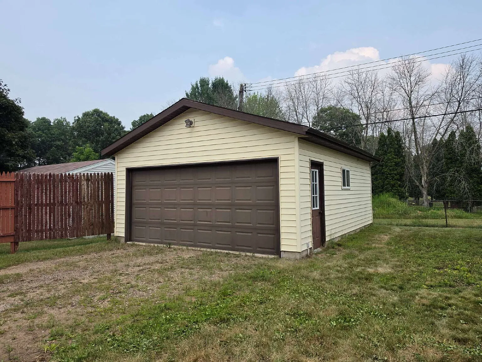 2 bed, 1.0 bath, 726 sqft, $1,295 — Photo 4