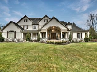 4140 Cambridge Ct, Beachwood, OH 44122