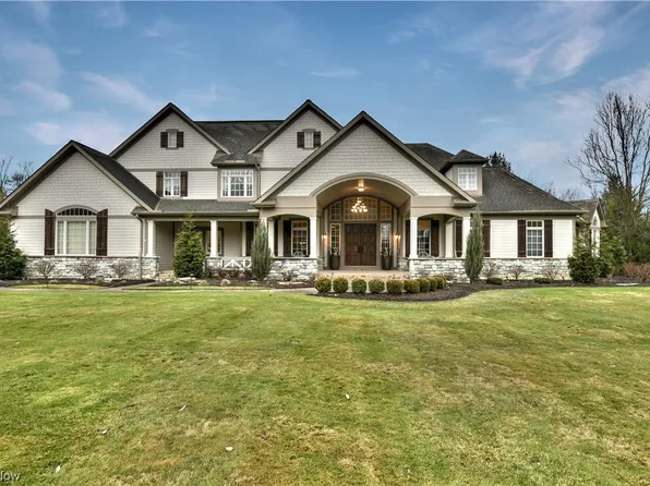 4140 Cambridge Ct, Beachwood, OH 44122