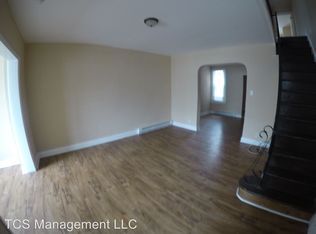 2902 S Dewey St, Philadelphia, PA 19142