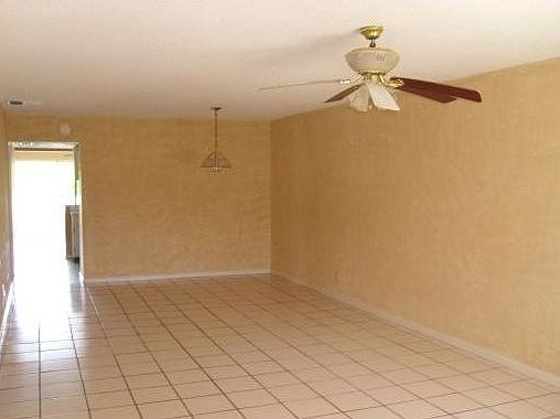 5th image of 4381 NW 75th Ave