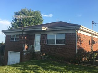 5690 Jimtown Rd, Red Boiling Springs, TN 37150