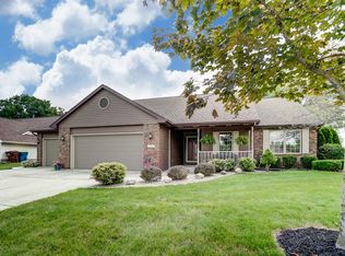 1301 Ashwood Dr, Auburn, IN