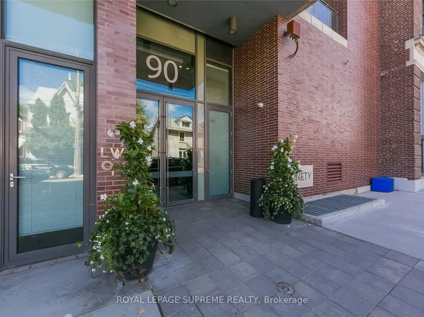 90 Broadview Ave, Toronto, ON