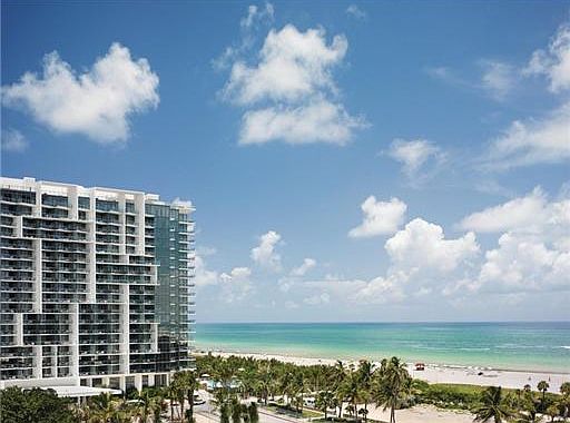 1st image of 2201 Collins Ave #335