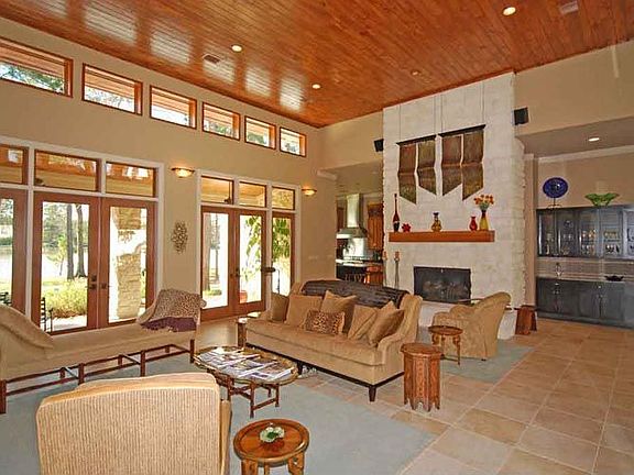 5th image of 9811 Azure Lake Dr