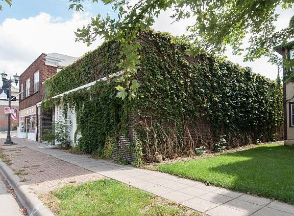 2nd image of 644 Selby Ave