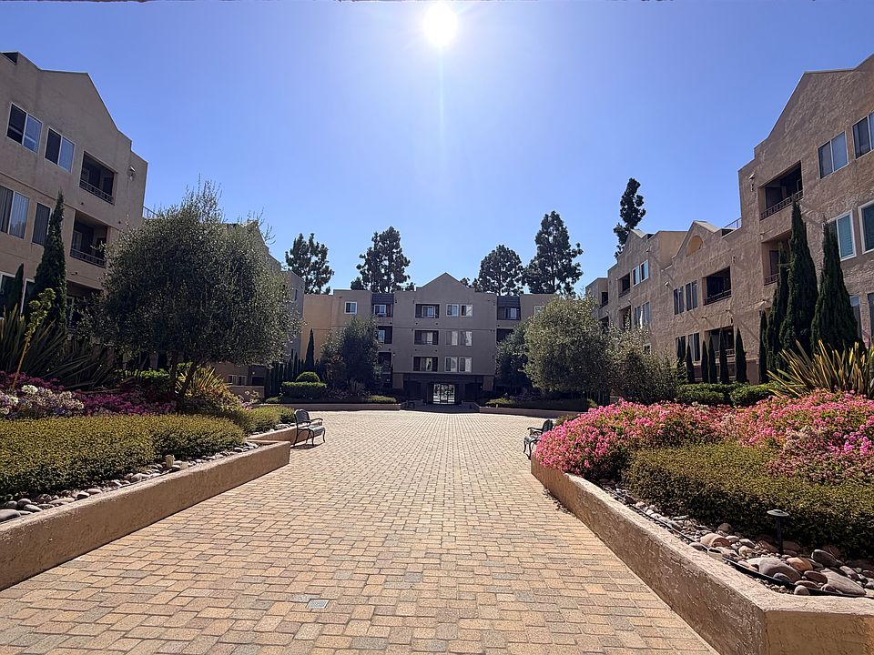 1st image of 8889 Caminito Plaza Centro #7421