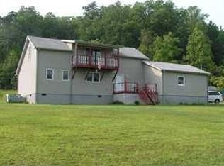 3110 Pocket Rd, Whitwell, TN 37397