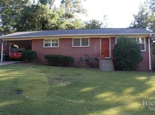 566 Woodland Hills Dr, Athens, GA 30606