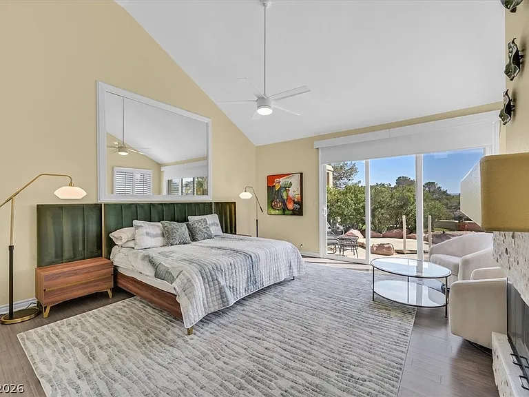 8161 Round Hills Cir — Photo 14