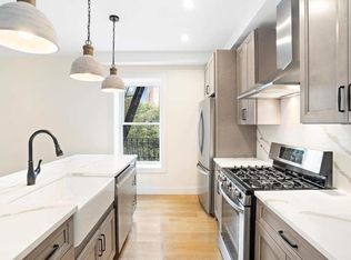 344 Greene Ave #2, Brooklyn, NY 11238