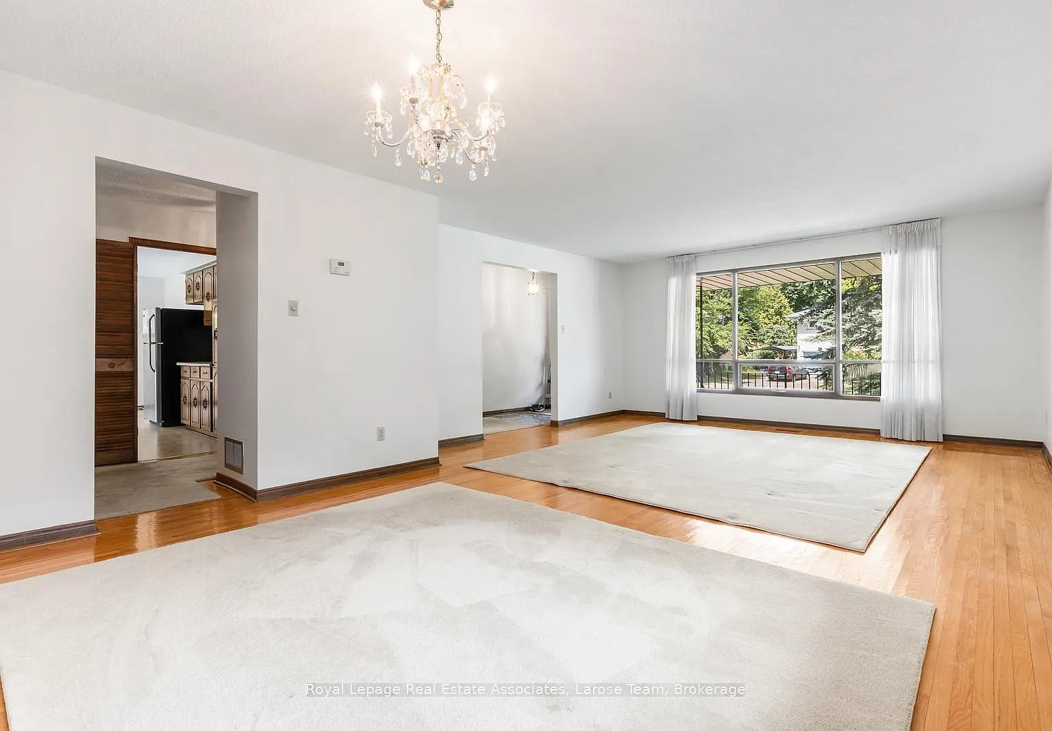 4 bed, $4,250 — Photo 3
