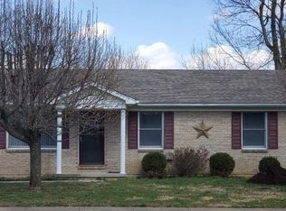 1113 Orchard Dr, Nicholasville, KY 40356