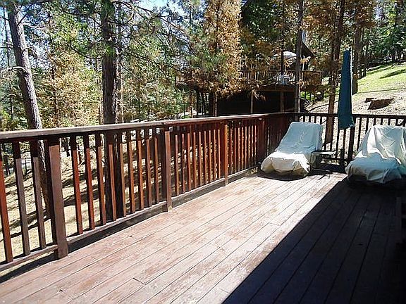 3rd image of 20749 Buttercup Cir