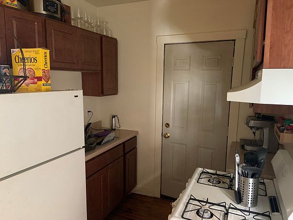 5th image of 2631-2637 N Spaulding Ave #2635-1E