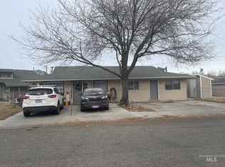 117 NW 8th Ave, Ontario, OR 97914