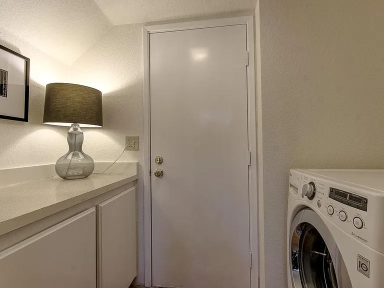 5238 Tacoma Cmn — Photo 17