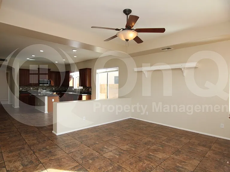 4226 E Buckboard Rd — Photo 4