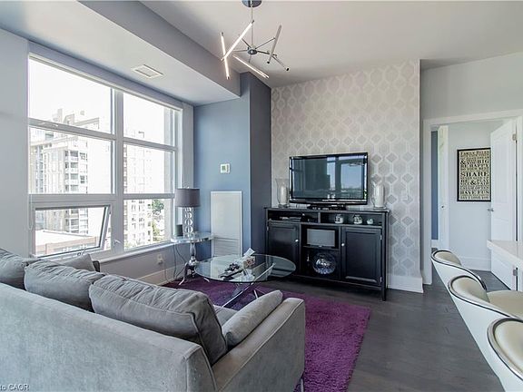 4th image of 144 Park St #808