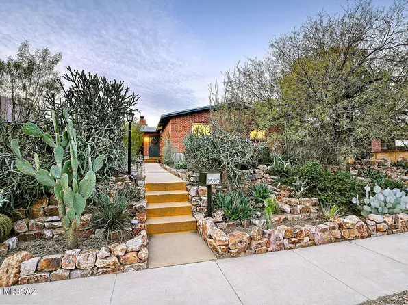 2520 E 7th St, Tucson, AZ 85716