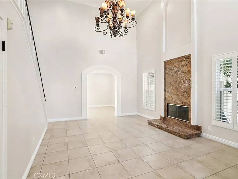 7659 Coldwater Canyon Ct — Photo 9