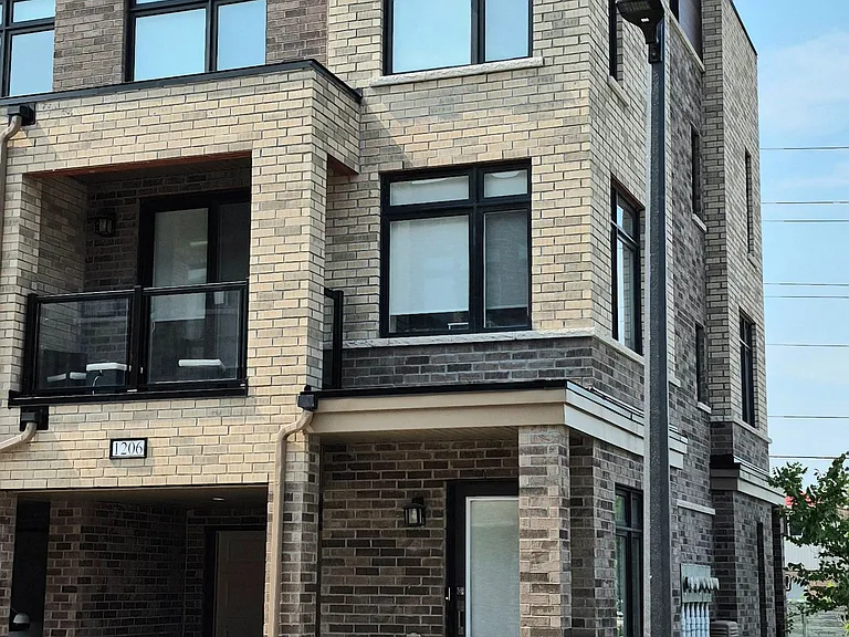 1865 Pickering Pkwy #1206 — Photo 24