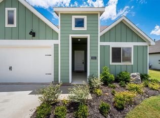 2315 Hydrangea Dr, Pilot Point, TX 76258